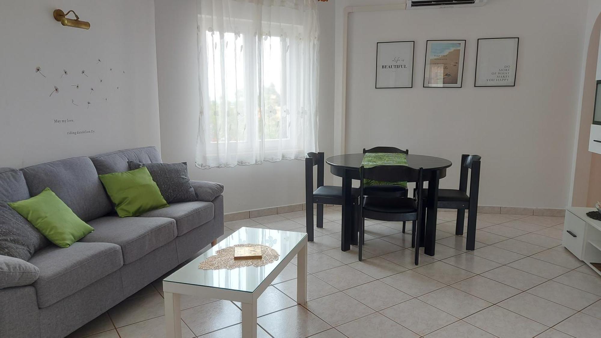 מדולין Apartments Ines מראה חיצוני תמונה